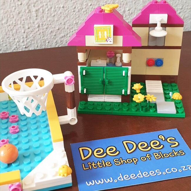 Heartlake City Pool, Lego 41008, Dee Dee's - Little Shop of Blocks (Dee Dee's - Little Shop of Blocks), Friends, Johannesburg, Abbildung 4
