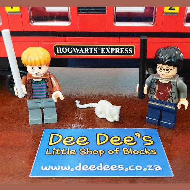 Hogwarts Express (2nd edition), Lego 4758, Dee Dee's - Little Shop of Blocks (Dee Dee's - Little Shop of Blocks), Harry Potter, Johannesburg, Image 2