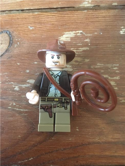 Indiana Jones Jungle Cutter, Lego 7626, Lucy, Indiana Jones, Abbildung 9