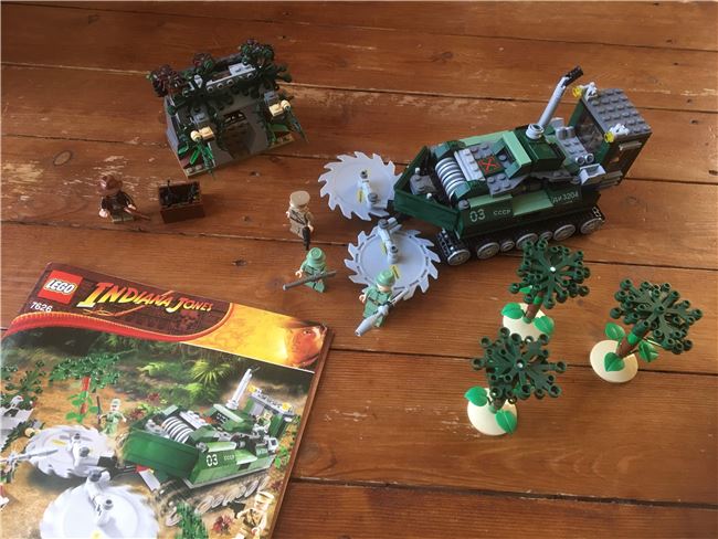 Indiana Jones Jungle Cutter, Lego 7626, Lucy, Indiana Jones, Abbildung 8