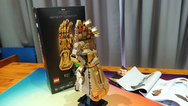 Infinity Gauntlet, Lego 76191, Rachelle Scott, Marvel Super Heroes, East London, Image 5
