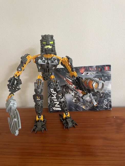 Inika Toa Hewkii + electric sword, Lego 8730, Kieran, Bionicle, Durban