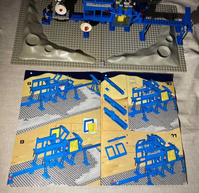 Interplanetarisches Lunar-Zentrum mit Meteoritenkammer, Lego 6971, Lego-Tim, Space, Köln, Abbildung 2