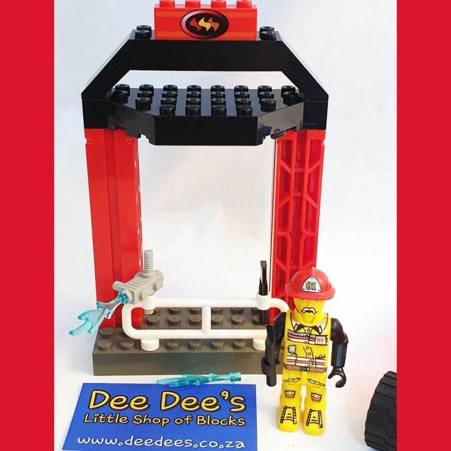 Jack Stone Red Flash Station, Lego 4621, Dee Dee's - Little Shop of Blocks (Dee Dee's - Little Shop of Blocks), 4 Juniors, Johannesburg, Abbildung 3