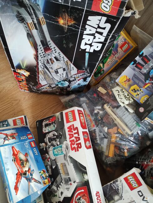 Job lot of different Lego franchise, Lego, Alistair , Star Wars, LONDON, Image 9