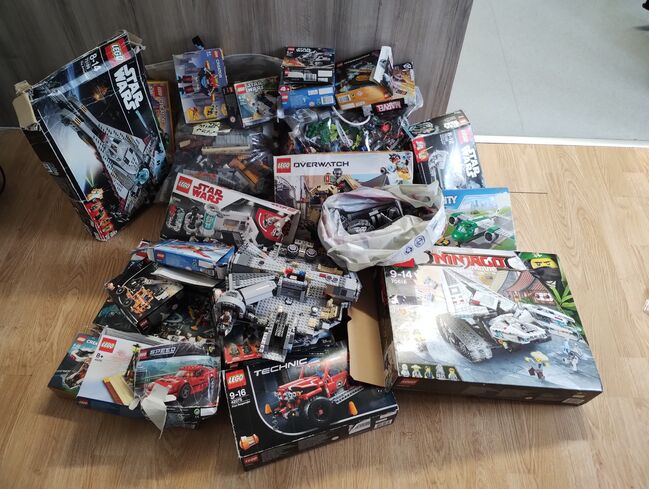 Job lot of different Lego franchise, Lego, Alistair , Star Wars, LONDON, Abbildung 11