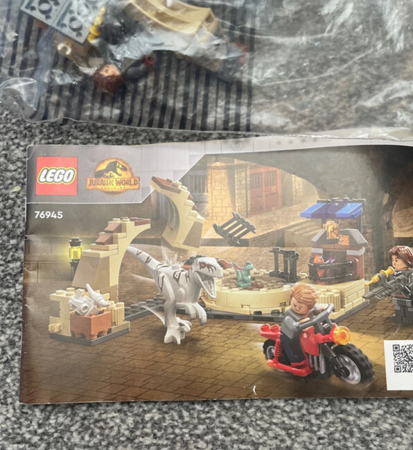 Jurassic world Atrociraptor Dinosaur Bike Chase, Lego 76945, Kirsty, Jurassic World, Image 3