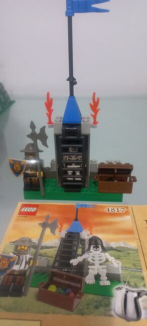 King Leo's Castle plus 8 related add-on sets, Lego 6098 Castle with 6099,6095,6094,6020,4819,4818,4817,4816, Lizzie, Castle, Durban, Image 9