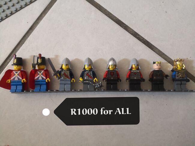 Kings and Guards Figurines, Lego, Esme Strydom, Diverses, Durbanville
