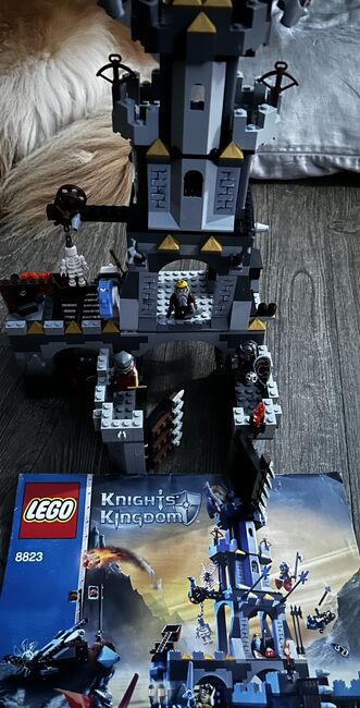 Knights kingdom 8823, Lego 8823, Toh, Castle, Tampines Street 22, Abbildung 2