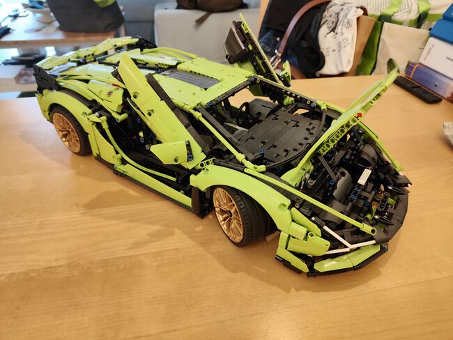 Lamborghini Sian, Lego, Philipp Nikolai , Technic, Kremsmünster, Abbildung 2