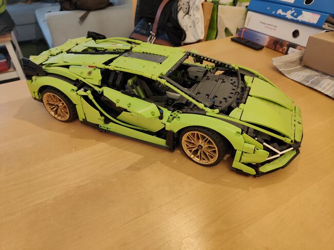 Lamborghini Sian, Lego, Philipp Nikolai , Technic, Kremsmünster, Abbildung 3