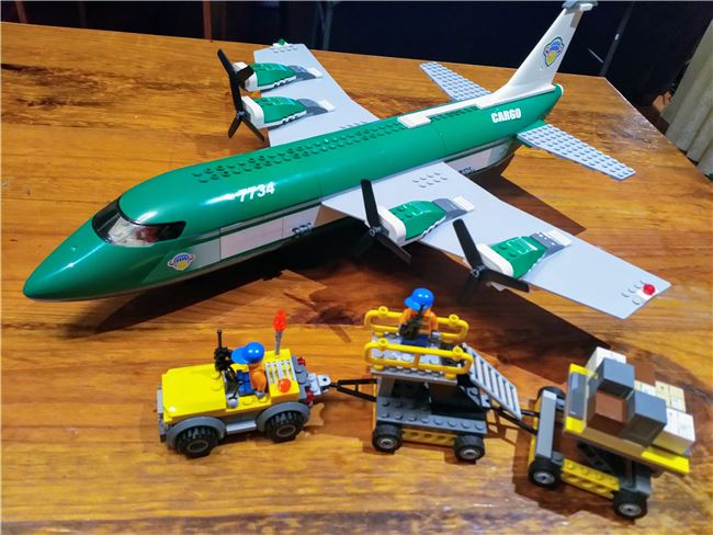Large cargo plane, Lego 7734, John kerr, City, GROVEDALE