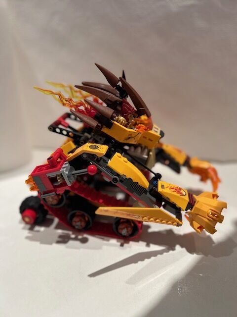 Legends of Chima - Lavals Feuerlöwe, Lego 70144, Cinderella, Legends of Chima, Eggersdorf, Abbildung 3