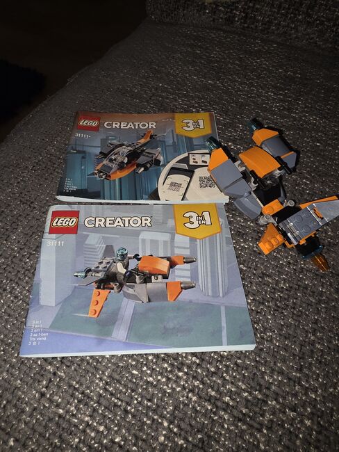 lego 3 in 1 cyber drone, Lego 31111, caroline Rhodes, 4 Juniors, Tamworth
