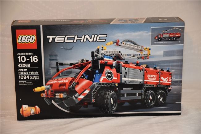 lego technic airport rescue vehicle