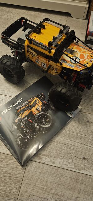 Lego 42099 4x4 off roader, Lego 42099, Dev_Vil , Technic, Newcastle, Image 4