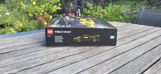 Lego 42151 Bugatti Bolide Yellow New and Sealed!, Lego 42151, Quentin Adatte, Technic, Hérémence , Image 4