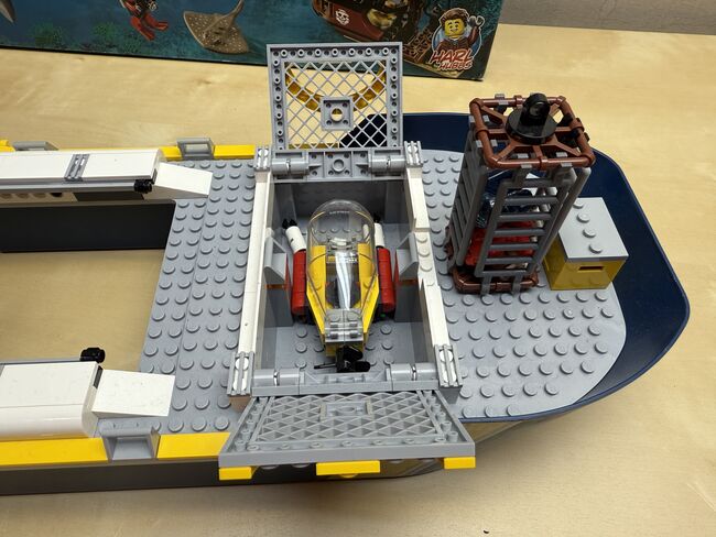 Lego 60266 - océan exploration ship, Lego 60266, Kevin, City, Bromont, Image 3