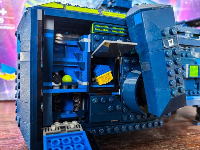 LEGO 70839 The Rexcelsior! (Retired 2019) - Complete with Box & Manual, Lego 70839, Logan Riley, The LEGO Movie, Durban, Image 8