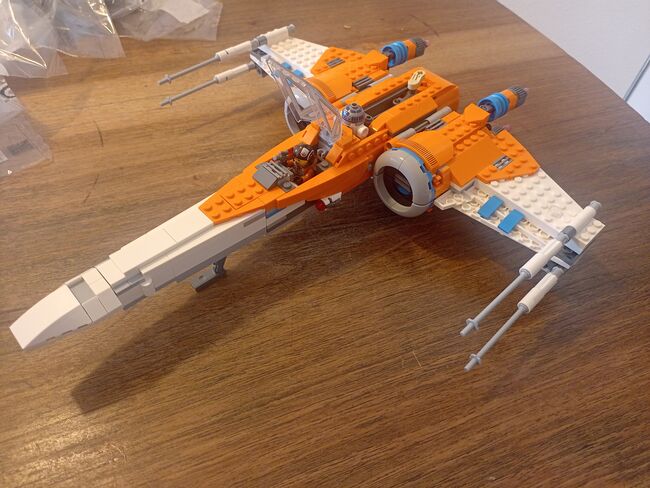 Lego 75273 Poe Dameron's X-Wing Fighter gebaut, Lego 75273, Ma, Star Wars, Zürich, Abbildung 3