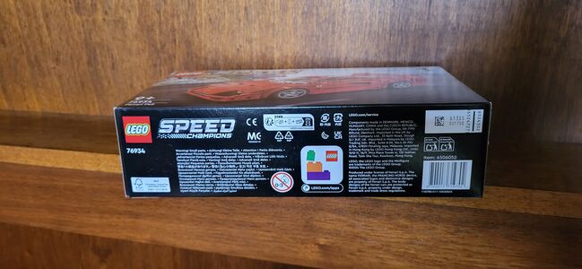 LEGO 76934 Ferrari F40 New and Sealed!, Lego 76934, Quentin Adatte, Technic, Hérémence , Image 4