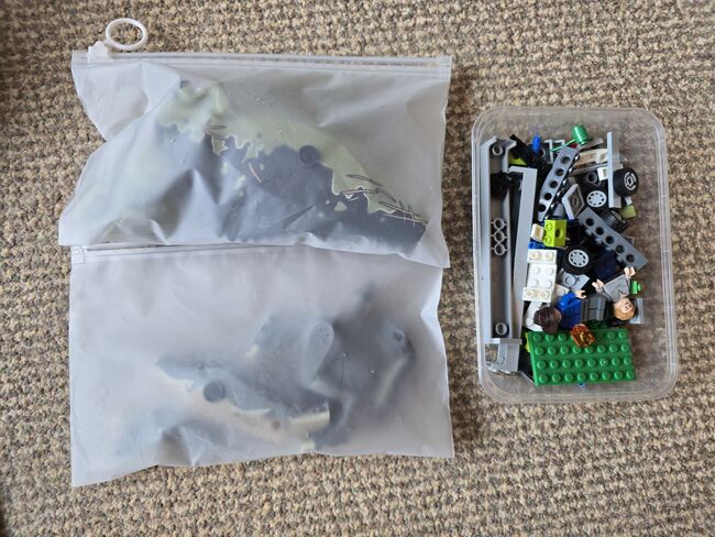 Lego #76949 - Jurassic World - Giganotosaurus & Therizinosaurus Attack, Lego 76949, Natalie Neesam, Jurassic World, Beckermet, Image 7