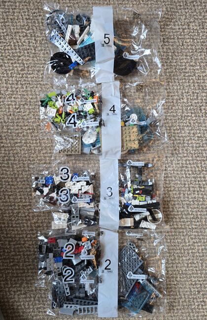 Lego #76949 - Jurassic World - Giganotosaurus & Therizinosaurus Attack, Lego 76949, Natalie Neesam, Jurassic World, Beckermet, Image 4