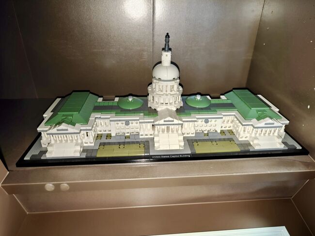 LEGO Architecture Das Kapitol (21030) – komplett mit Anleitung – Top Zustand, Lego, petzipeer, Architecture, Wien