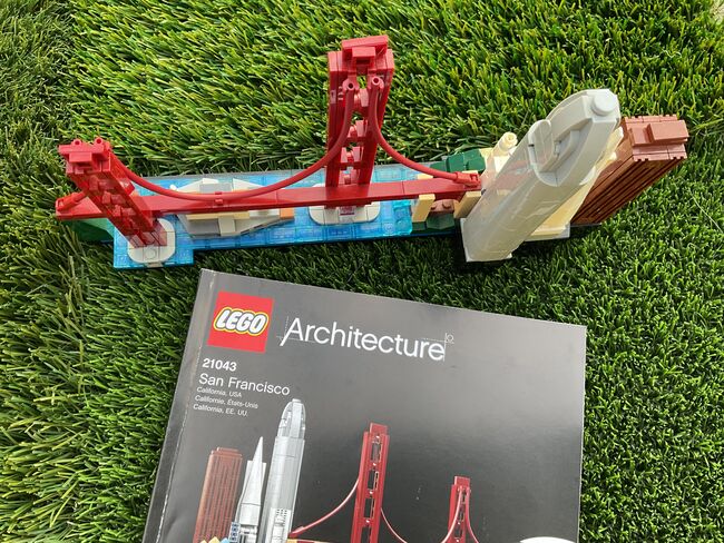LEGO ARCHITECTURE: San Francisco, Lego 21043, Erin, Architecture, Vancouver, Image 3