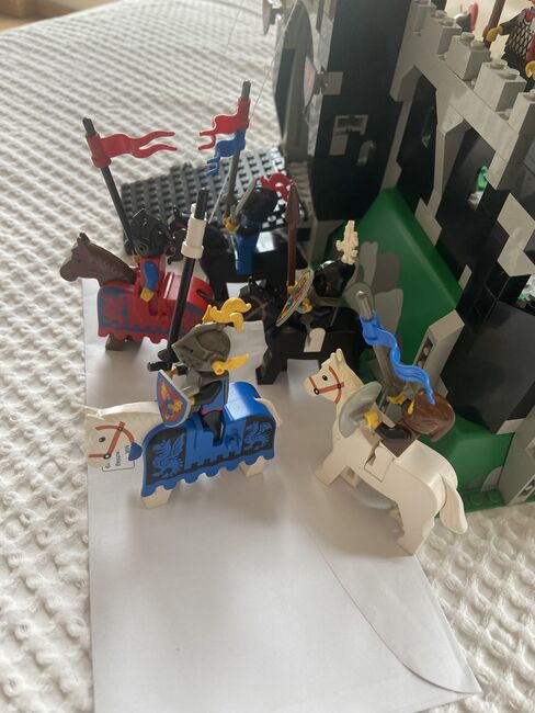 LEGO Black Knight's Castle, Lego 6086, Monika Neureiter, Castle, Haar, Image 3