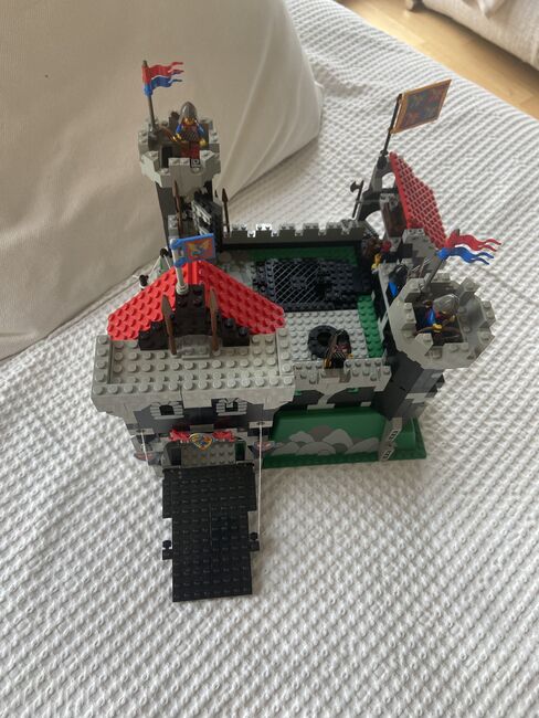 LEGO Black Knight's Castle, Lego 6086, Monika Neureiter, Castle, Haar, Image 4