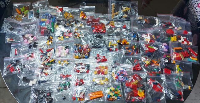 LEGO Bulk 1.1 kg – Technic Heavy Lot + Minifigs (Great for MOCs), Lego, Robo, other, Kolkata
