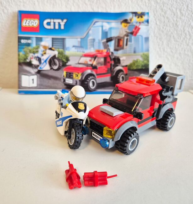 LEGO City 60141 Polizei-Station, Lego 60141, Remo, City, Russikon, Image 4