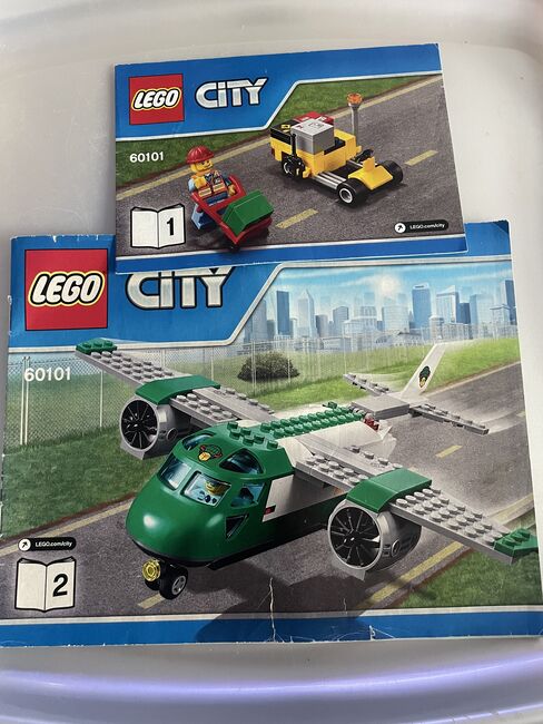 Lego City Airport cargo plane, Lego 60101, Karen H, City, Maidstone, Abbildung 2