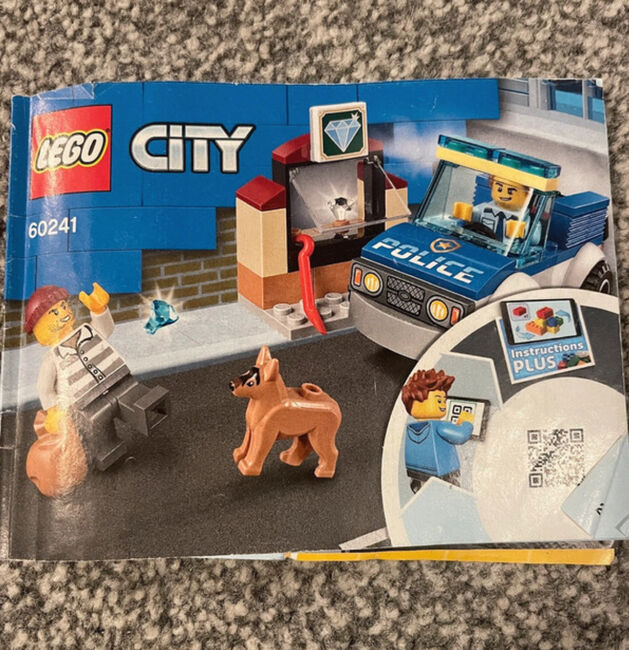 Lego city dog unit set 60241, Lego 60241, Kirsty, City, Abbildung 3