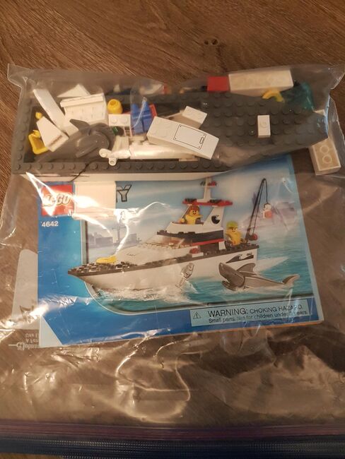 Lego City Fishing Boat, Lego 4642, Karla, City, Stonewall, Image 2