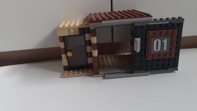 LEGO City Hideout garages!!! Price is for the pair!, Lego, Vikki Neighbour, City, Northwood, Image 2
