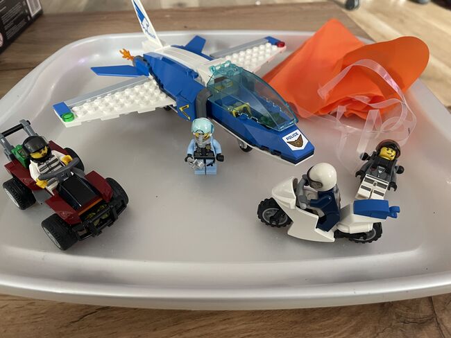 Lego city sky police parachute arrest, Lego 60208, Karen H, City, Maidstone