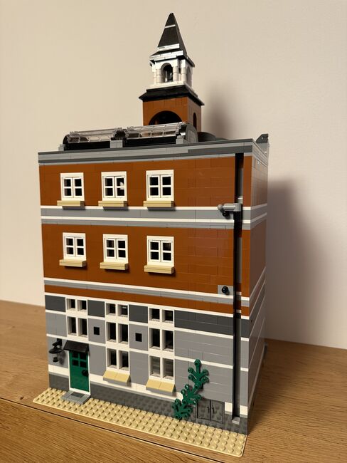 LEGO Creator Expert Town Hall / Rathaus 10224, Lego 10224, Walder Johannes, Modular Buildings, Sillian, Image 5