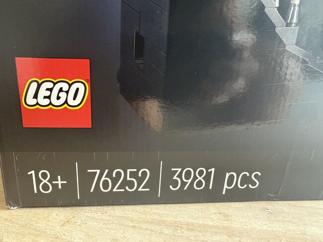 LEGO DC Comics Super Heroes: Batcave – Shadow Box (76252), Lego 76252, Sam, BATMAN, Melbourne, Image 6