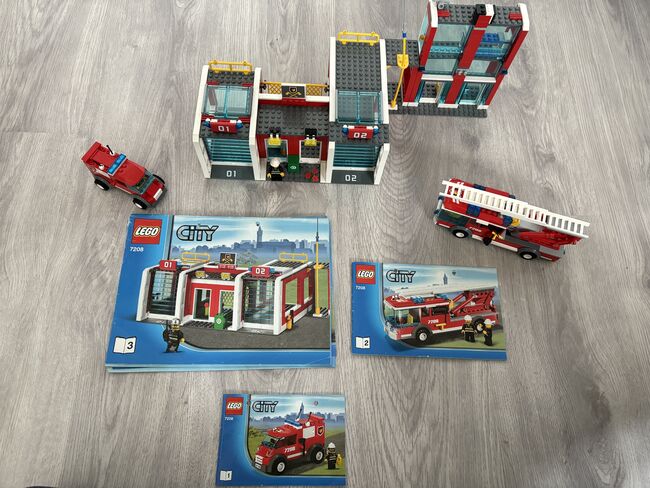 Lego Feuerwehrwache // Set 7208 // komplett, Lego 7208, Alicia, City, Oelsnitz/Vogtl.