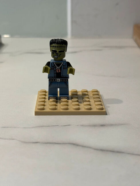 LEGO Frankenstein Rock 'n' Roll Minifigure, Lego, Thomas Holloway, Minifigures, Hailsham