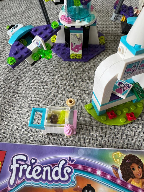 LEGO Friends 41128 – Amusement Park Space Ride, Lego 41128, Thomas Holloway, Friends, Hailsham, Image 2