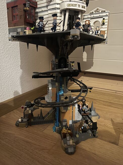 LEGO Harry Potter Gringotts Zaubererbank, Lego 76417, Florens, Harry Potter, Illnau, Image 2