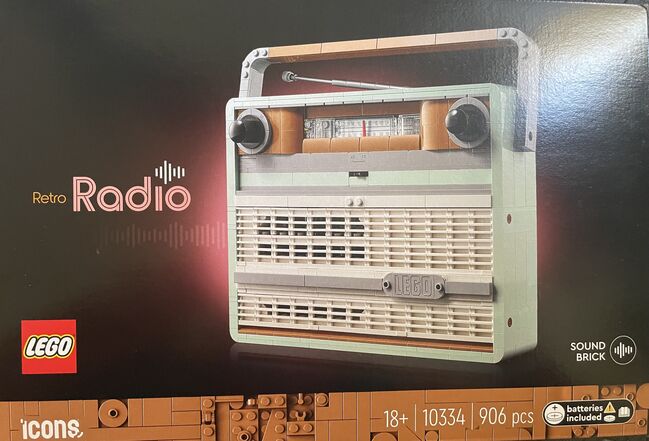 LEGO ICONS Retro Radio Music Home Decor Building - LEGO ICONS Retro Radio Music Home Decor Building, Lego 10334, Linda, Homemaker, Durban North