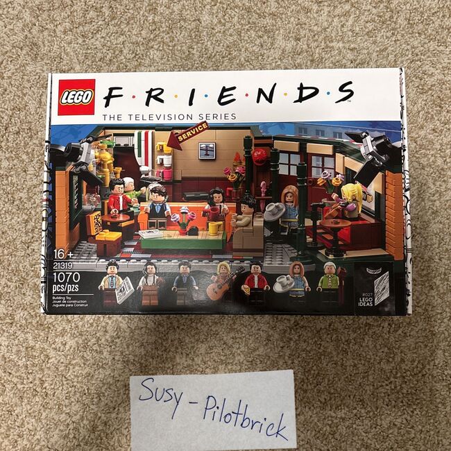 LEGO Ideas (CUUSOO): Friends TV Series: 21319-1, Lego 21319, Susy, Ideas/CUUSOO, Градище (Gradishte)