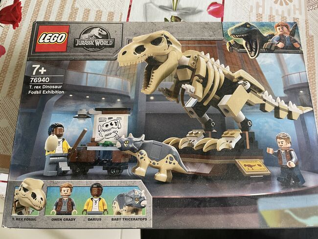LEGO Jurassic World 76940 T. rex Dinosaur Fossil Exhibition, Lego 76940, Melvin, Jurassic World, Singapore
