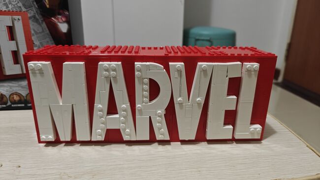 LEGO Marvel Logo Set, Lego 76313, Roy, Marvel Super Heroes, Bukit Batok West Avenue 8, Image 3