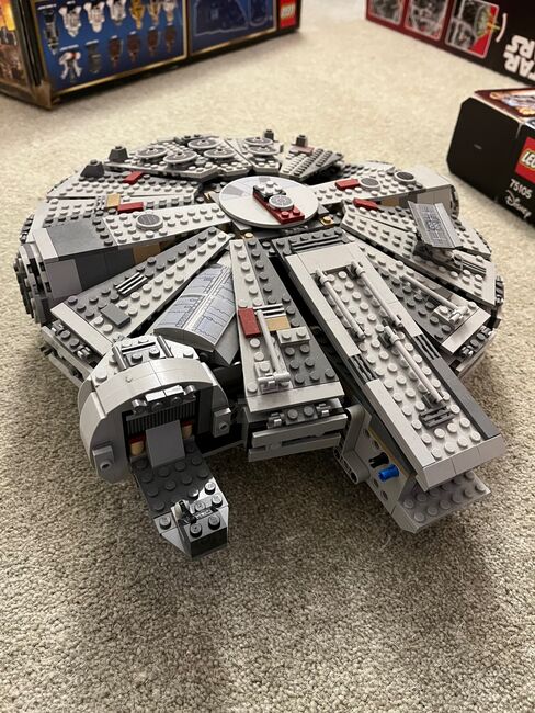 Lego Millennium Falcon 75105! With box and instructions, Lego 75105, Yasemin Botterill, Star Wars, Salisbury, Image 5